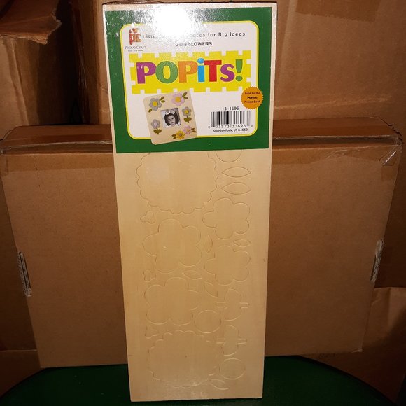 New Popits! Fun Flowers Wooden Flower Pieces - Picture 1 of 2
